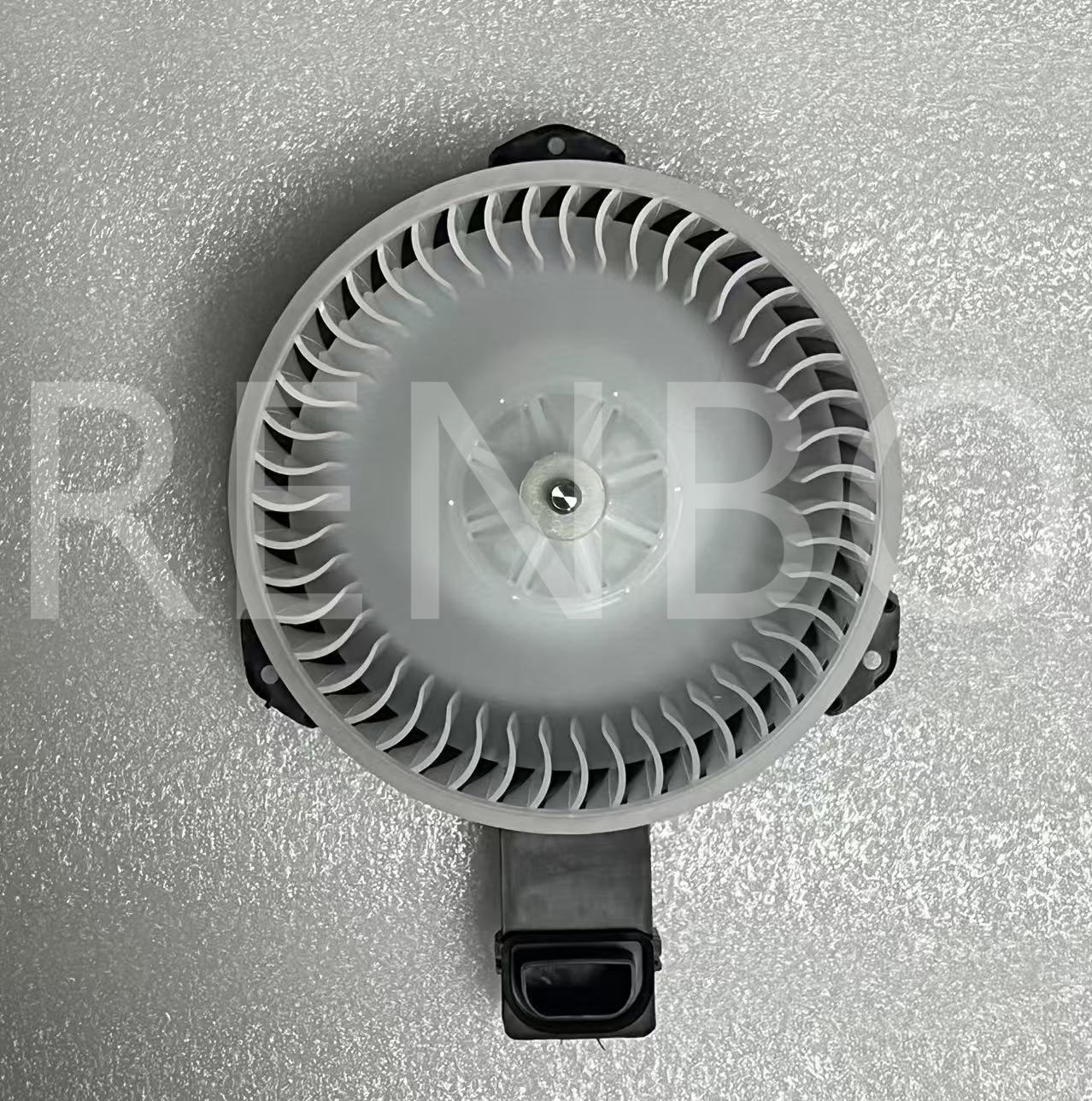 B030